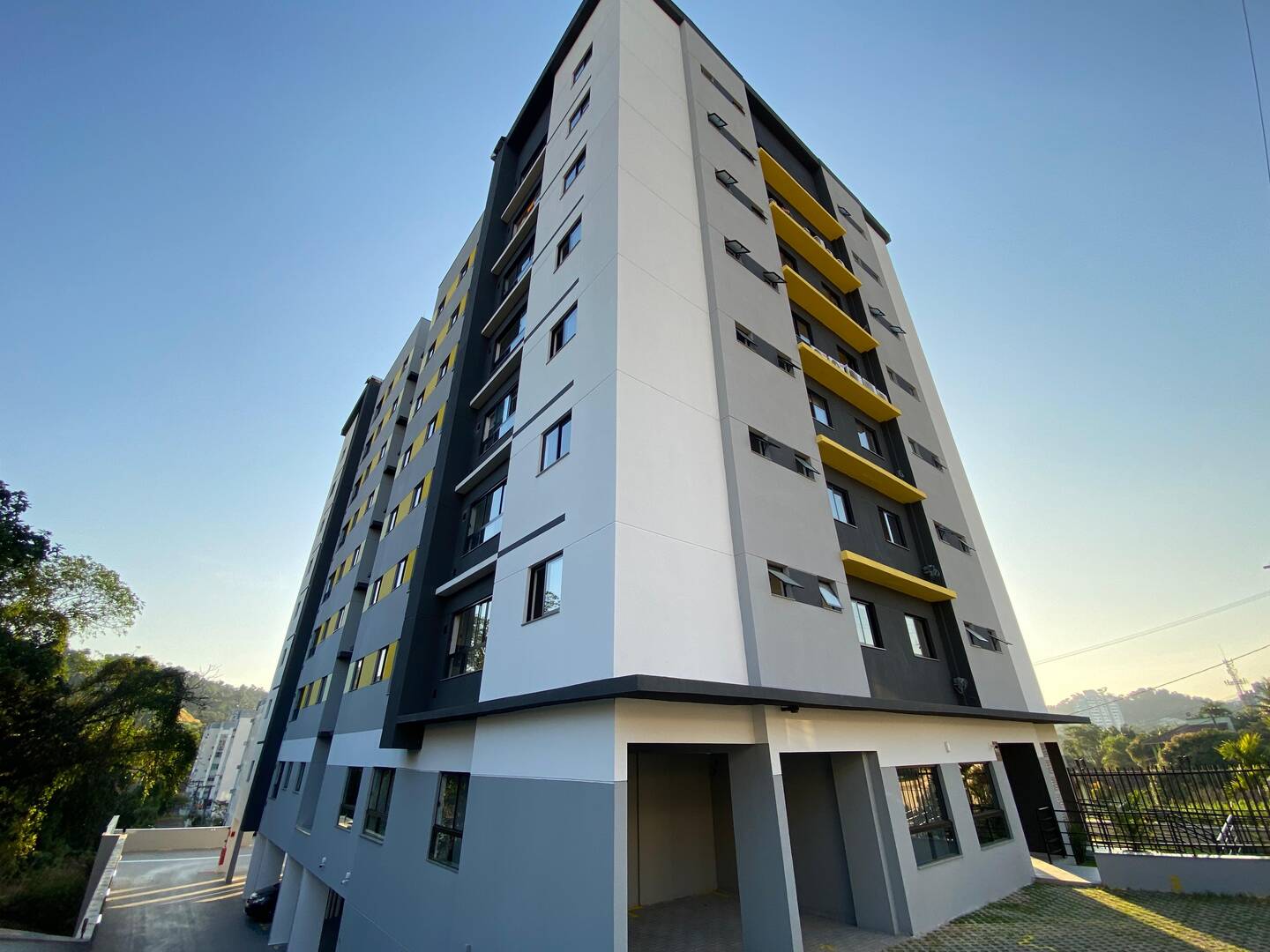 #832 - Apartamento para Venda em Blumenau - SC