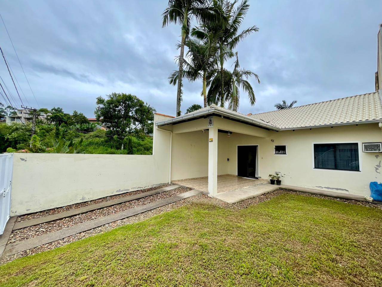 #863 - Casa para Venda em Blumenau - SC